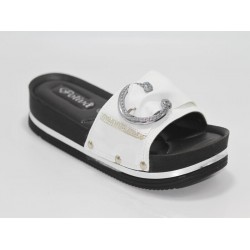 Poliva Women 1560 Moon Buckle Padded Monta (With Storage Bag) Daily Slipper